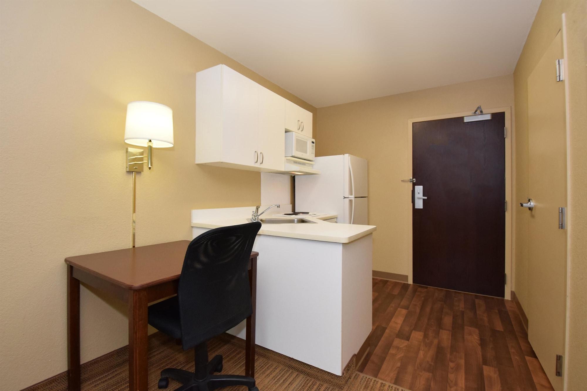 Extended Stay America Select Suites - Houston - Willowbrook - Hwy 249 Eksteriør billede