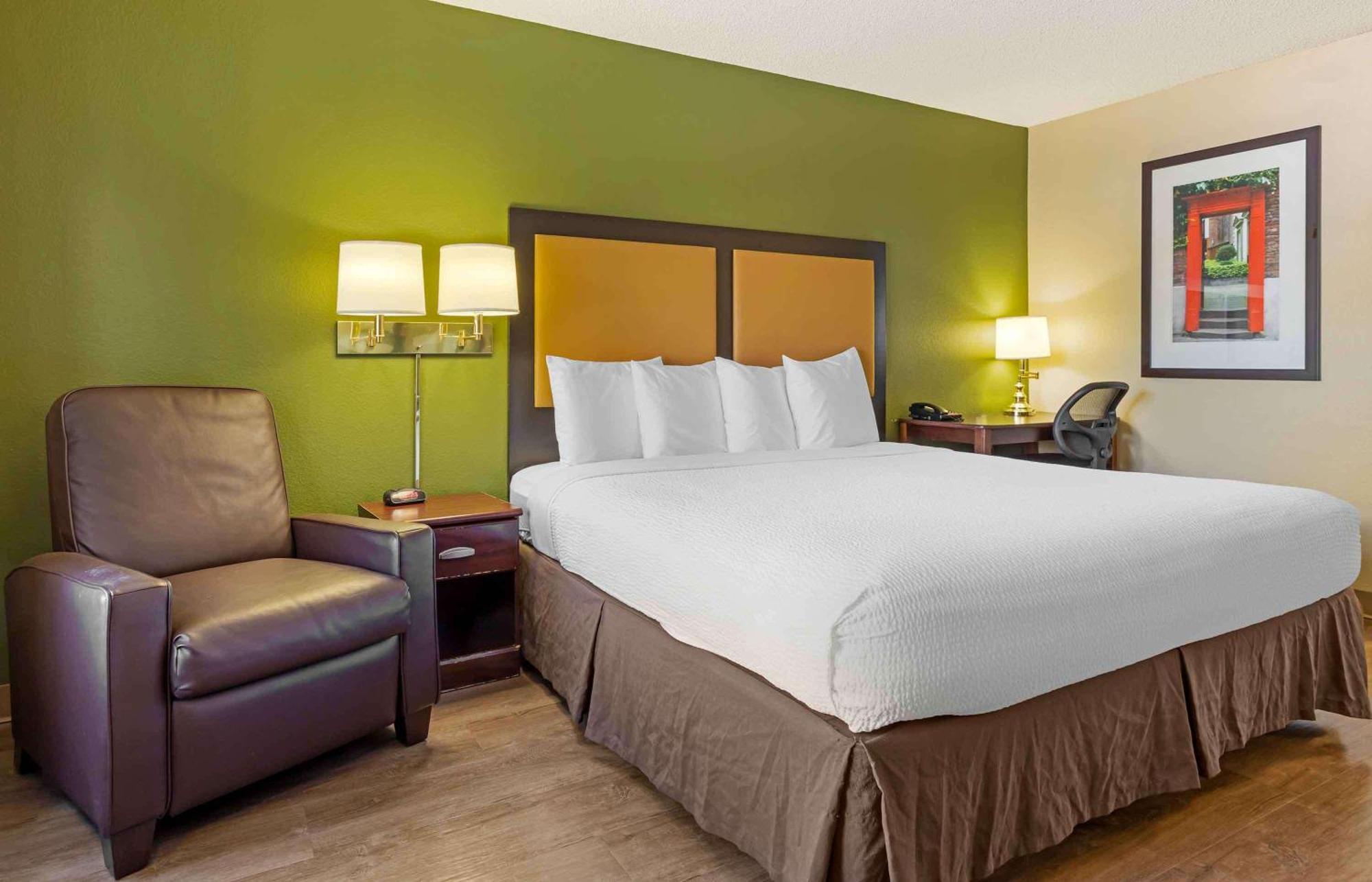Extended Stay America Select Suites - Houston - Willowbrook - Hwy 249 Eksteriør billede