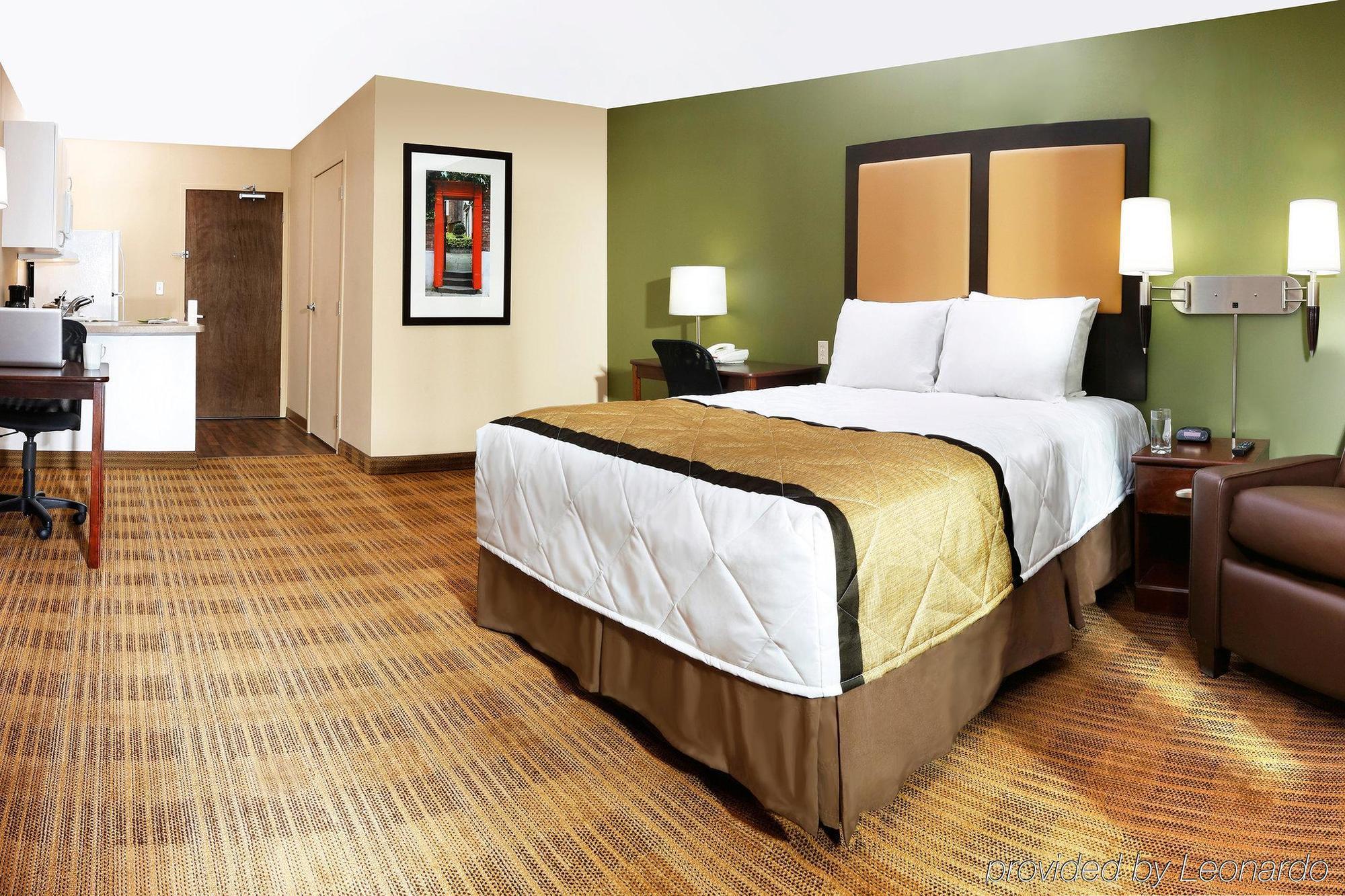 Extended Stay America Select Suites - Houston - Willowbrook - Hwy 249 Eksteriør billede