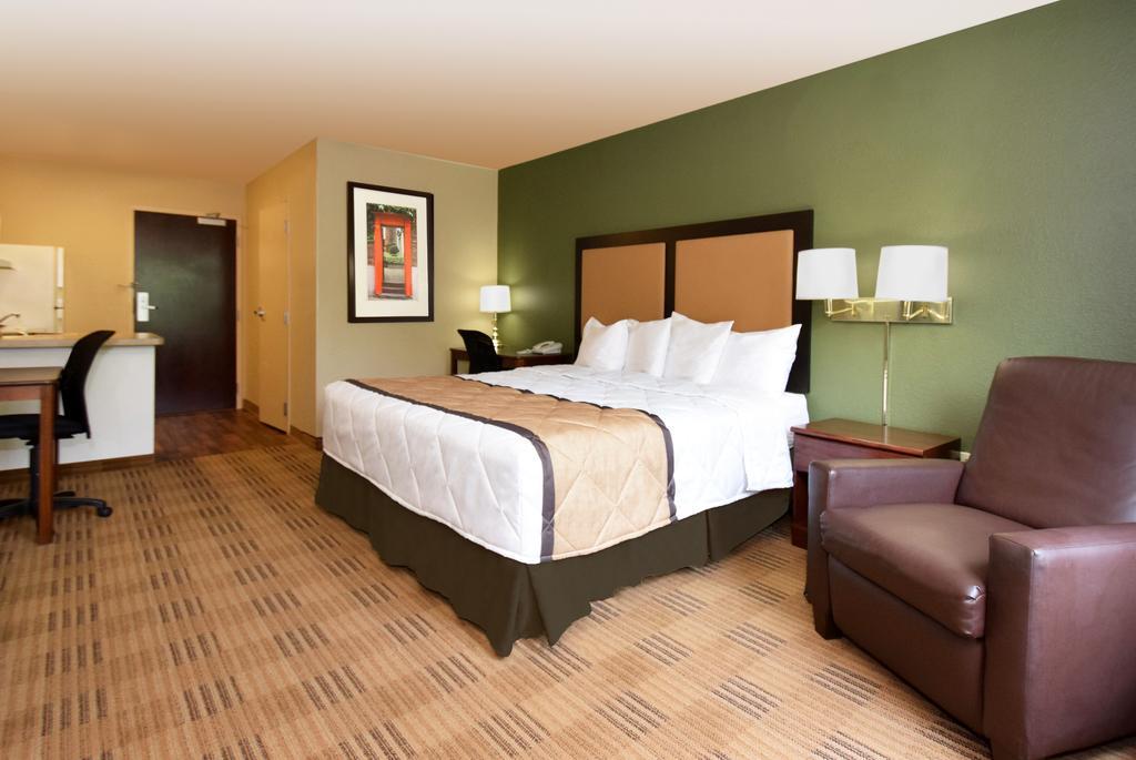 Extended Stay America Select Suites - Houston - Willowbrook - Hwy 249 Eksteriør billede